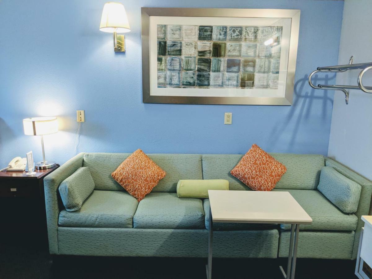 Executive Inn Thomson Εξωτερικό φωτογραφία