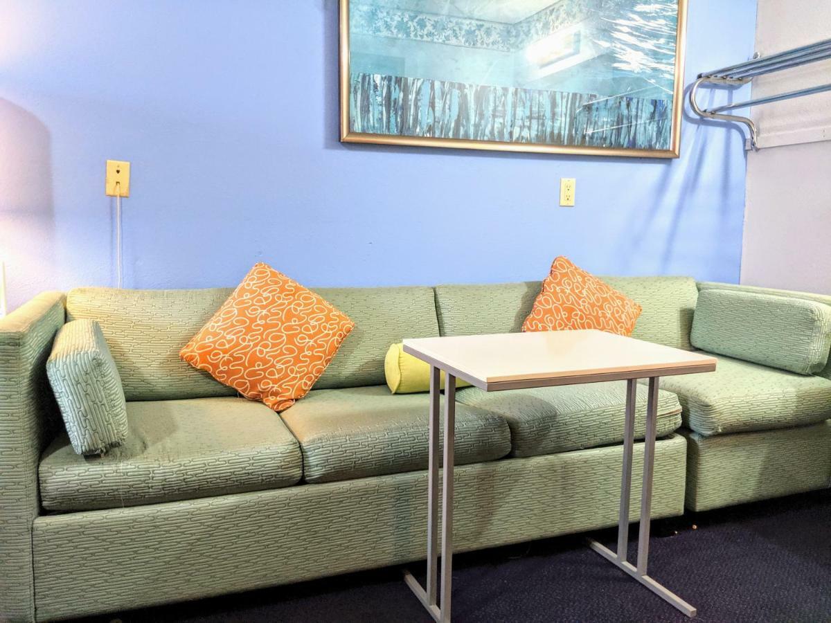 Executive Inn Thomson Εξωτερικό φωτογραφία